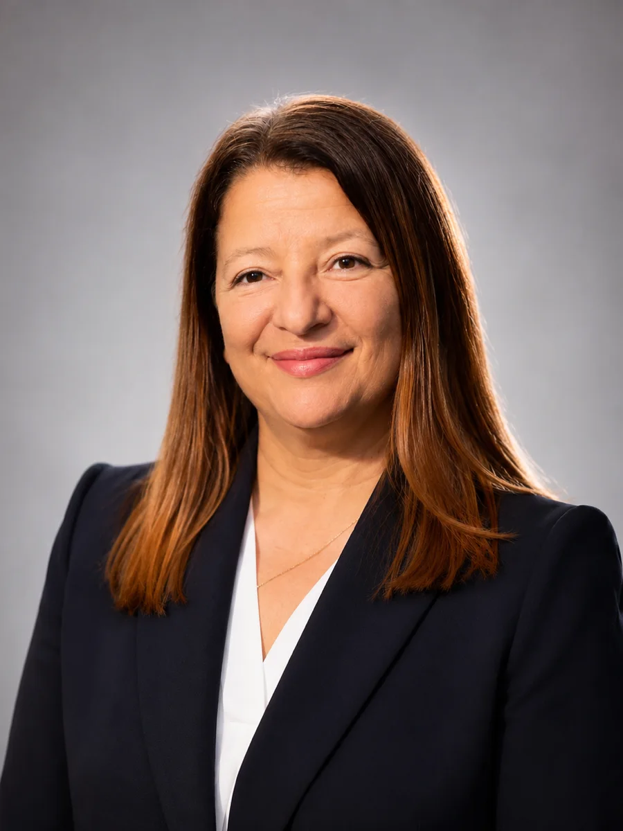 Portrait de Soria Zidelkhile, présidente fondatrice de Szia Conseil